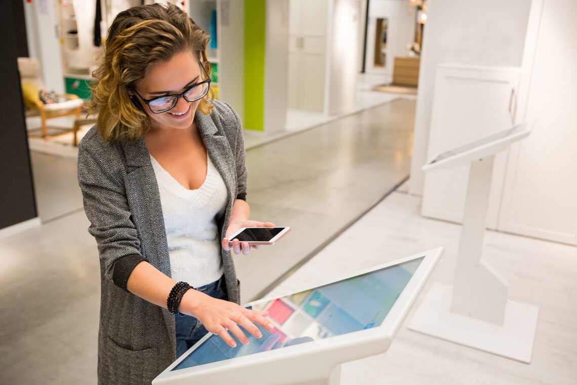Benefits of Using Retail Kiosk Applications