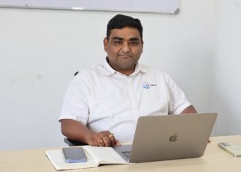 Aman Sawaran | CEO & Founder | mr.blue